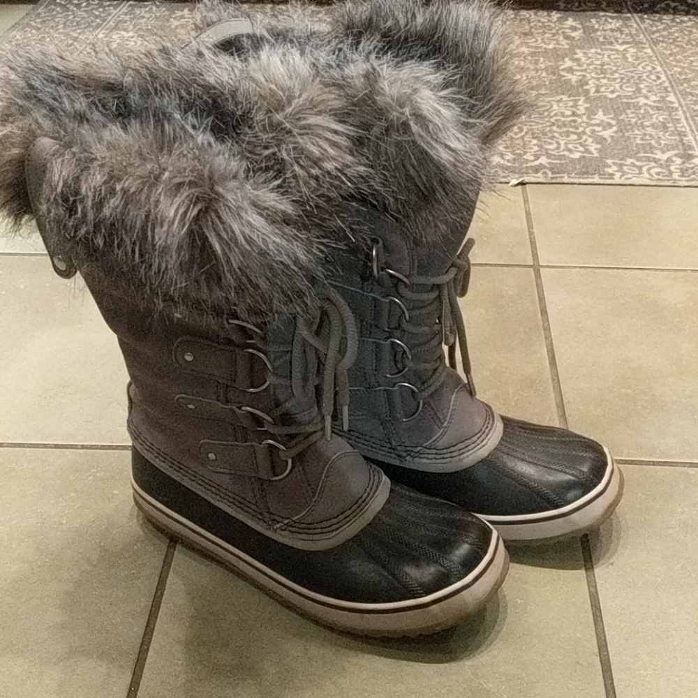 Sorel Joan of Arctic Boots